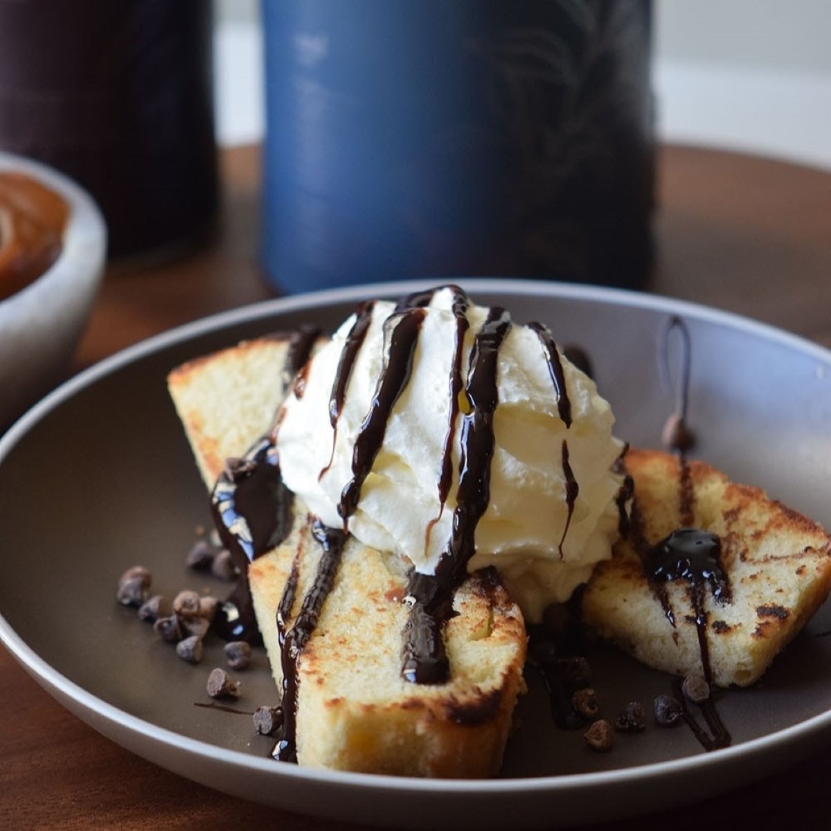 Grilled Cake Sundae Grilled Cake Sundae