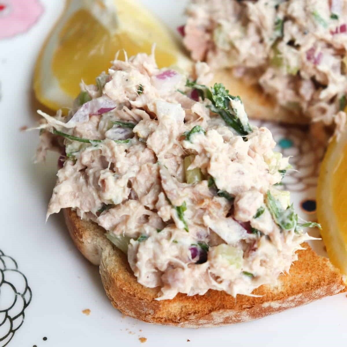Healthy Greek Yogurt Tuna Salad